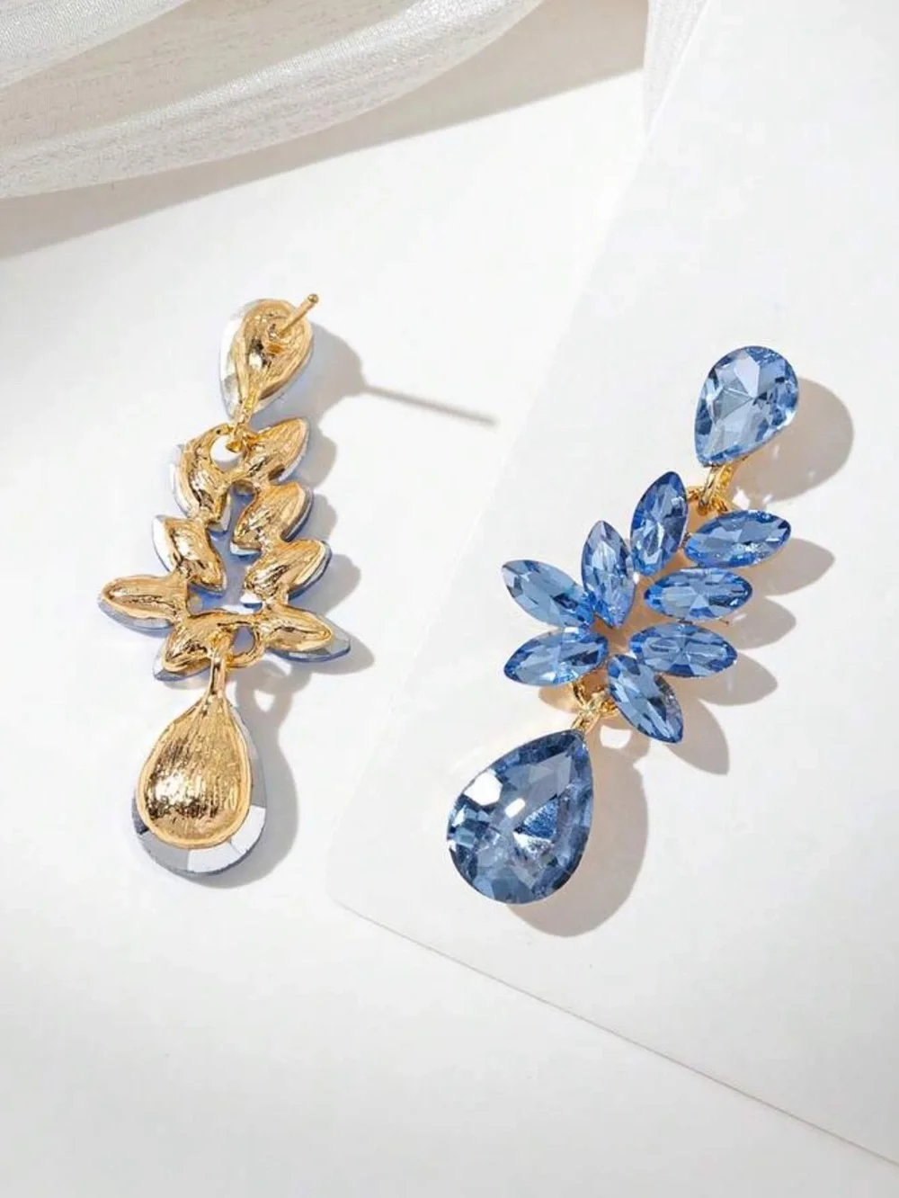 Elegant Baby Blue Teardrop Crystal Leaf Earrings